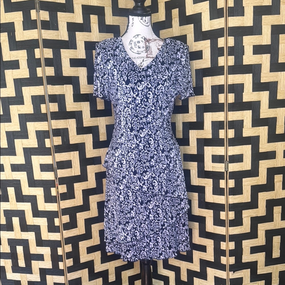 Elegant Blue Patterned Dress